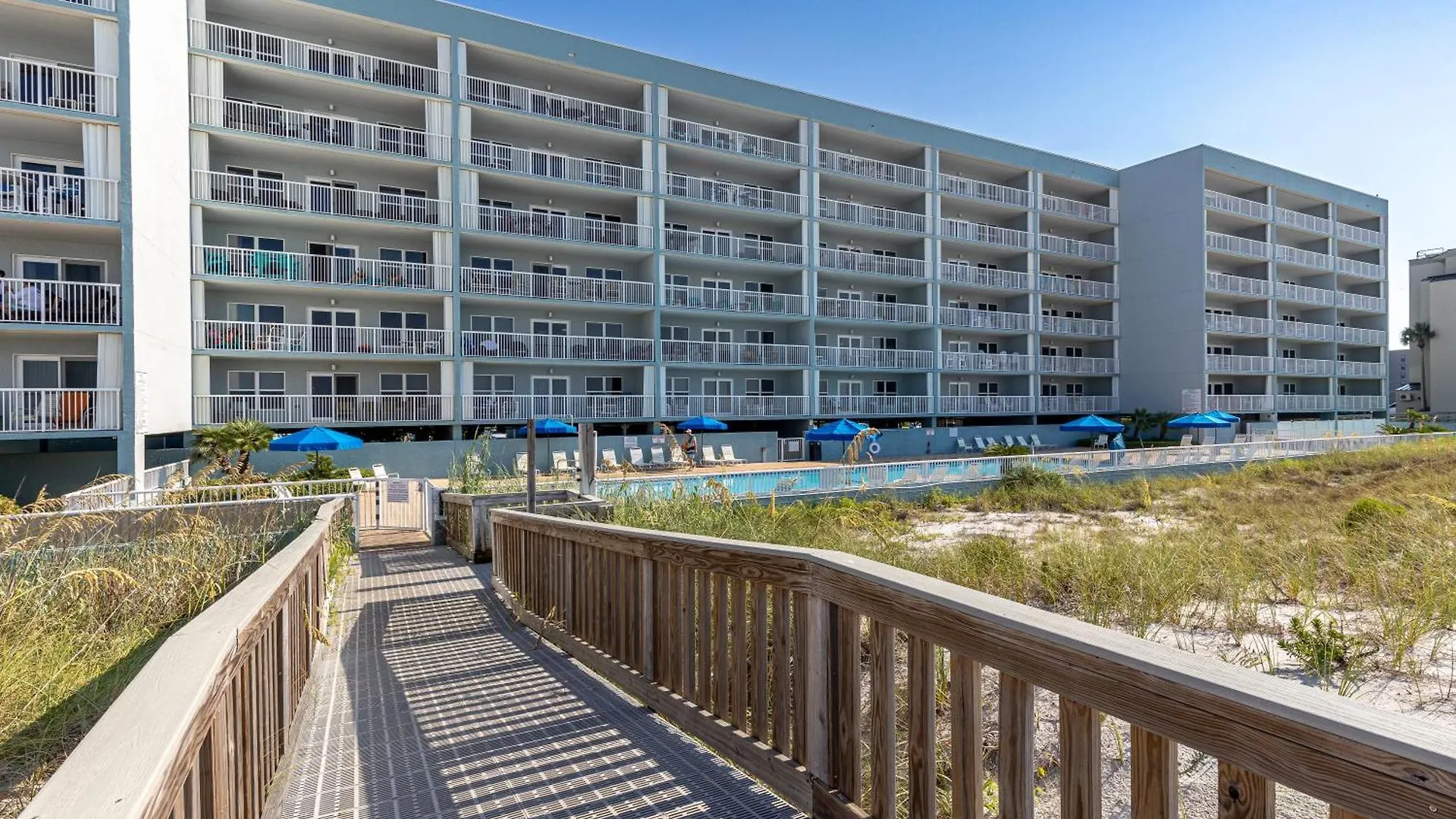Miramar Palms #82- By Holiday Isle Properties Destin Apartment